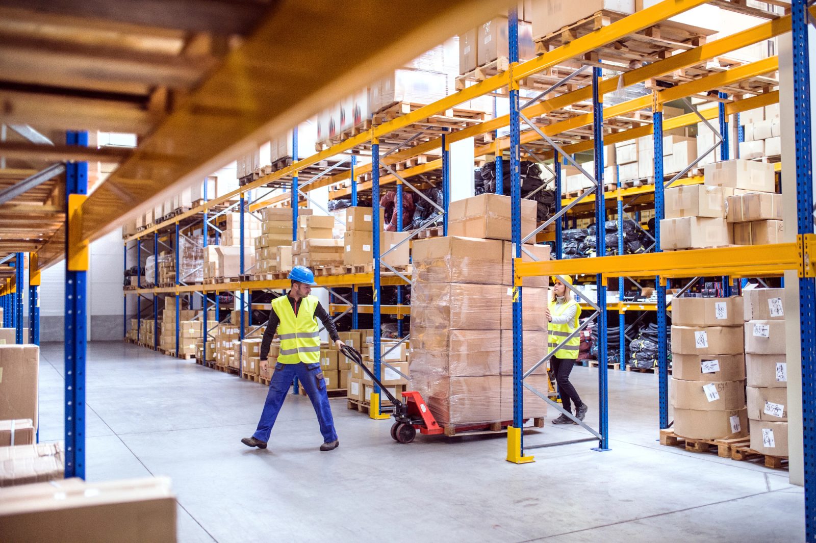 Ključna logistična točka je skladiščenje Koper za vsa podjetja